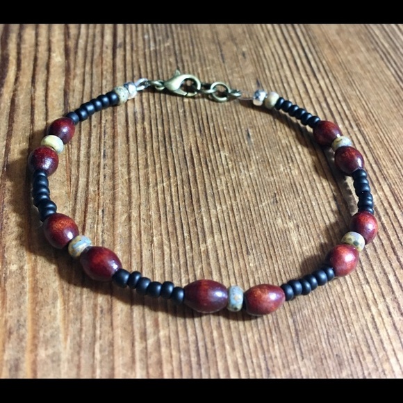 Men's 8 Inch Beaded Bracelet/Black/Wood Beaded Men's Bracelet, Handmade Bracelet - Picture 3 of 6